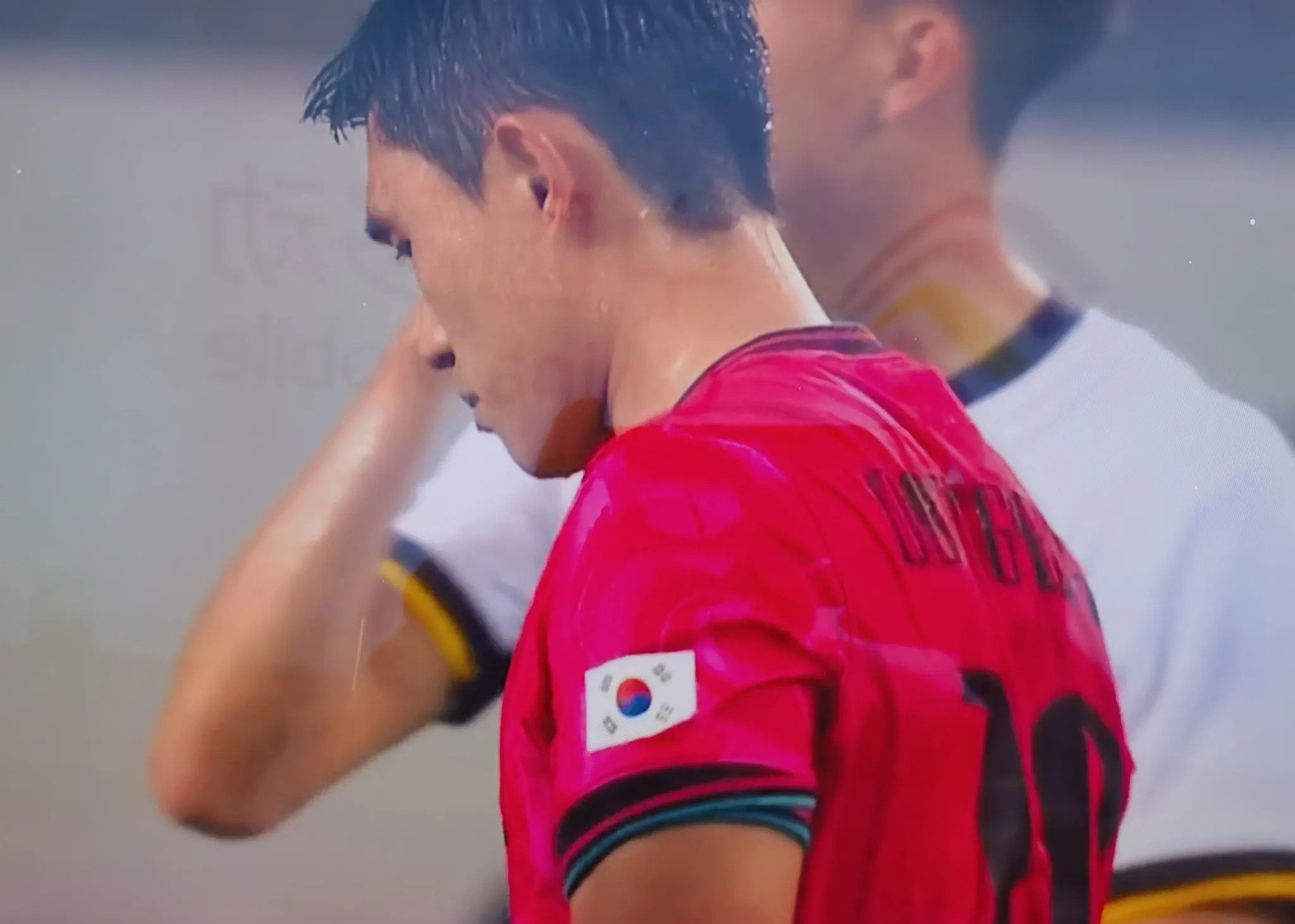 九游体育官网-关于英超关键时刻再迎强敌，里昂状态回暖，主帅态度——球迷炸锅，医务组通报恢复的信息